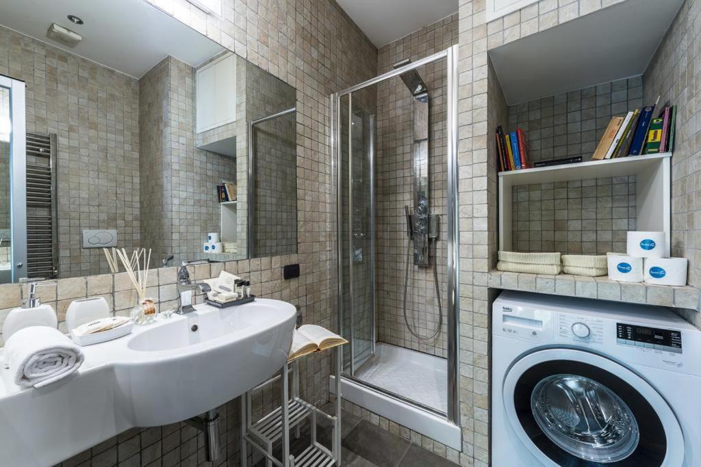 Fontana Di Trevi Luxury Nest Apartment โรม ภายนอก รูปภาพ