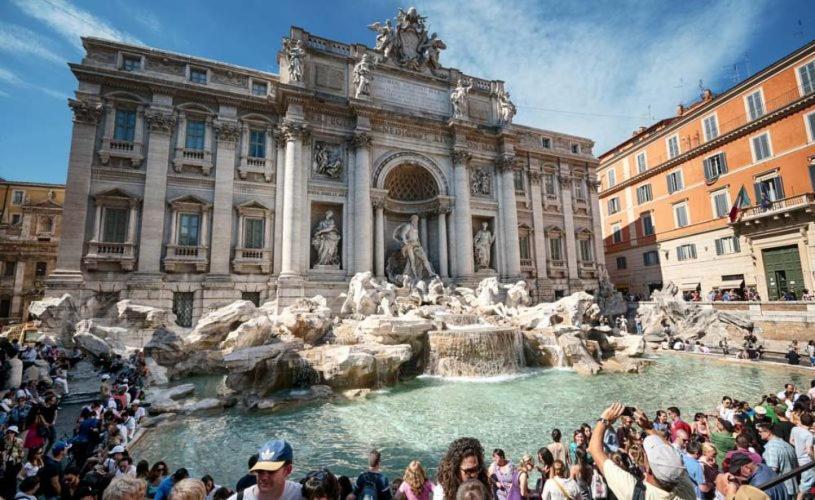 Fontana Di Trevi Luxury Nest Apartment โรม ภายนอก รูปภาพ